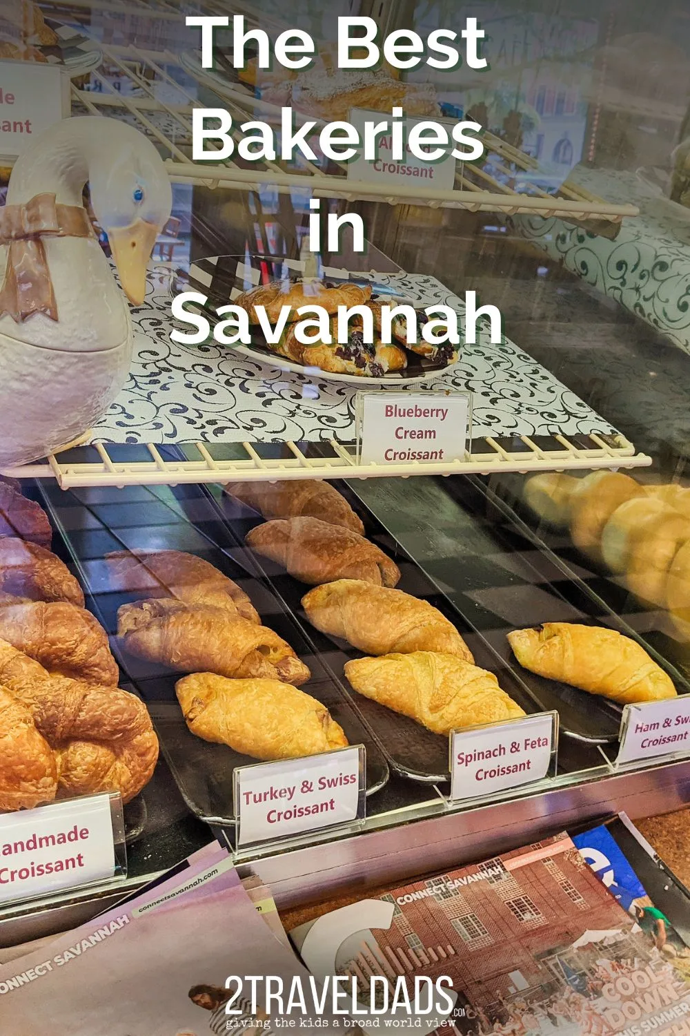 If you are looking for a snack or treat while walking through history, we have compiled some of the best bakeries in downtown Savannah to grab a coffee, a cinnamon roll, or some cookies to tide you over until dinner.