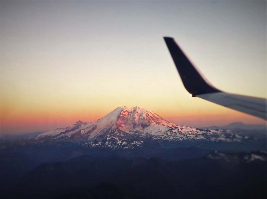 Mt Rainier from Airplane 1