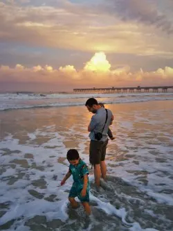 Chris Taylor and Dudes at Sunset Casa Marina Jax Beach 4