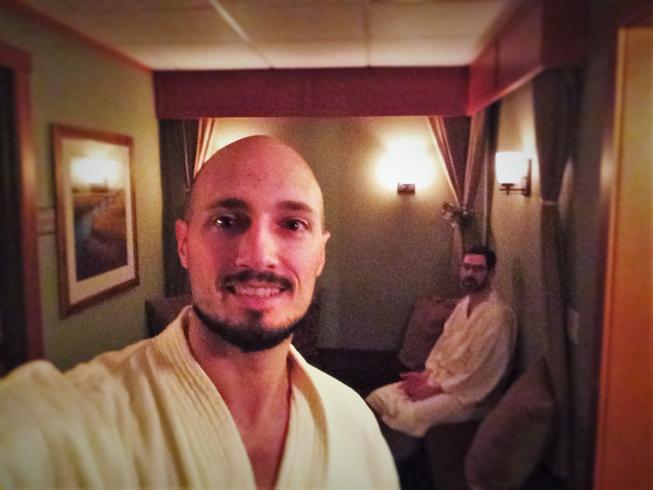 Chris-and-Rob-Taylor-waiting-in-Waterleaf-Spa-at-Skamania-Lodge-1.jpg