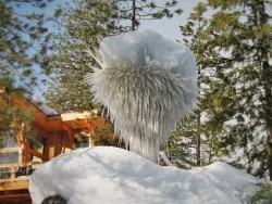 Chihuly Icicles Sculpture at Sleeping Lady Resort Leavenworth 2traveldads.com