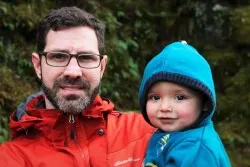 Chris Taylor and TinyMan at Horstail Falls Waterfall Area Oregon 3