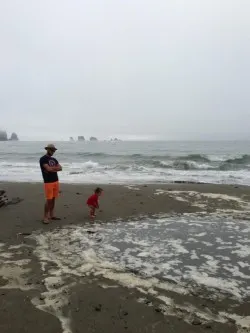 Rob Taylor and LittleMan La Push Olympic Peninsula 2traveldads.com