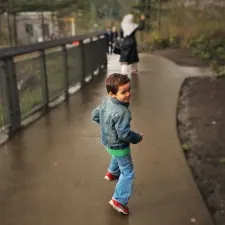 LittleMan Running at Snoqualmie Falls 1