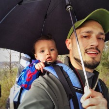 Rob-Taylor-and-TinyMan-with-Umbrella-at-Snoqualmie-Falls-1-225x225.jpg