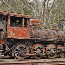 Steam-Engine-in-Railroad-Graveyard-Snoqualmie-Washington-7-225x225.jpg
