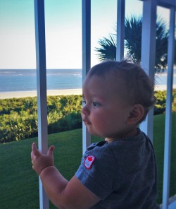 TinyMan on Balcony at King and Prince Resort St Simons GA 2