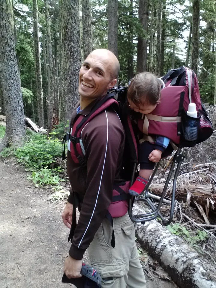 hiking kidpack Mt Rainier 2traveldads.com