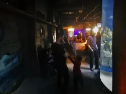 Chris Taylor and Dudes in shipwreck area at Denver Downtown Aquarium 1