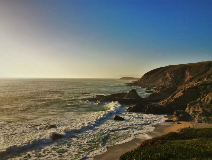 West Coast Road Trip Itinerary lighthouses and National Parks