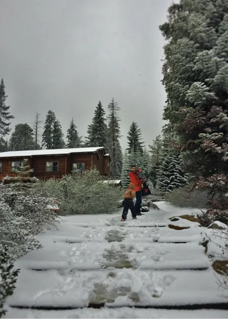 Taylor family in snow at Wuksachi Lodge Sequoia National Park 2traveldads.com