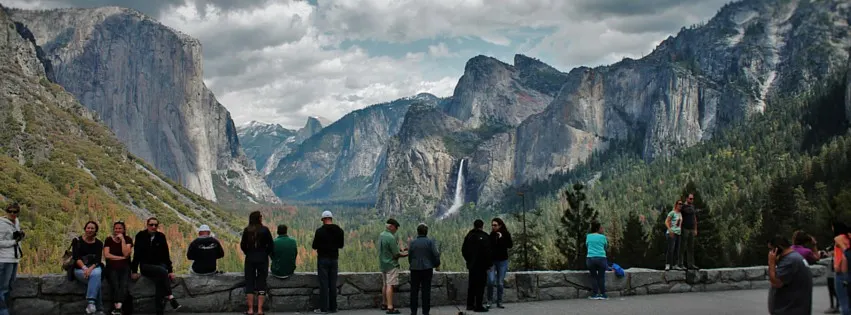 Tunnel View tourists header