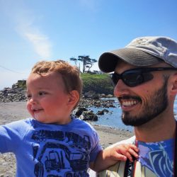 Rob Taylor and TinyMan at Battery Point Lighthouse Crescent City 9