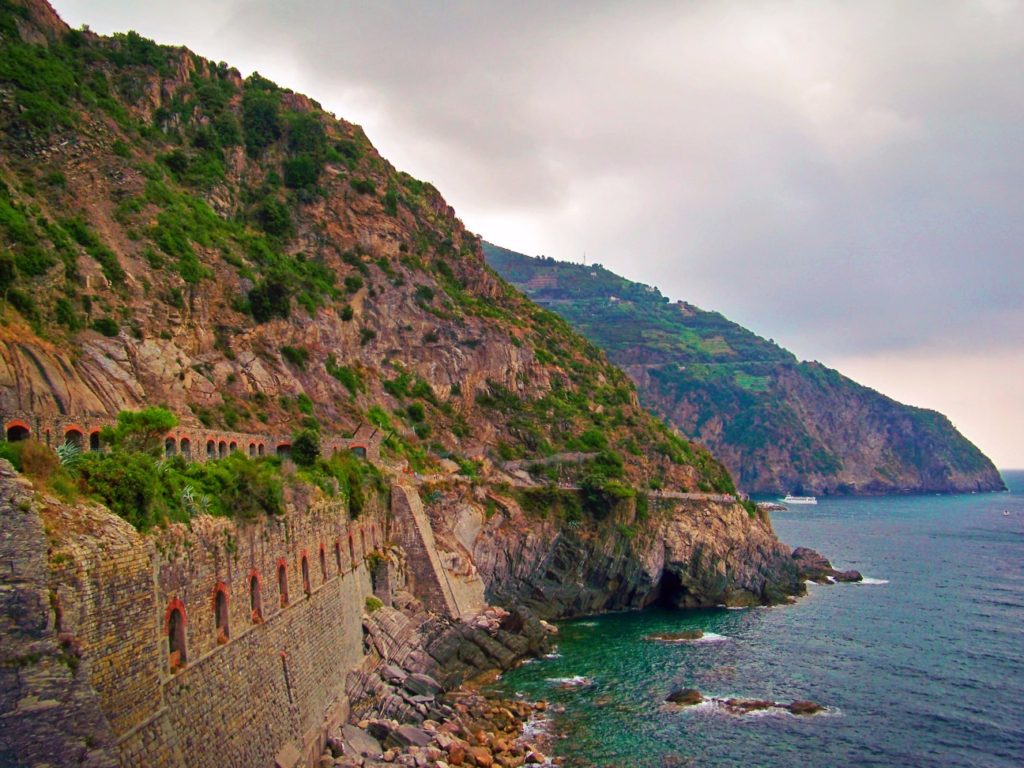 Hiking Trail of Cinque Terre Italy 2eHiking Trail of Cinque Terre Italy 2e