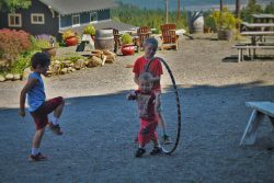 Taylor Kids Hula Hooping at AniChe Cellars Underwood Columbia River Gorge 1