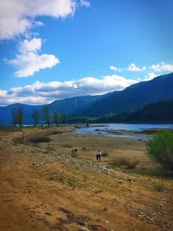 Riverbed at Cle Elum Lake 1