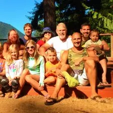 Taylor Family at Lake Cushman family reunion HowWeFamily 1