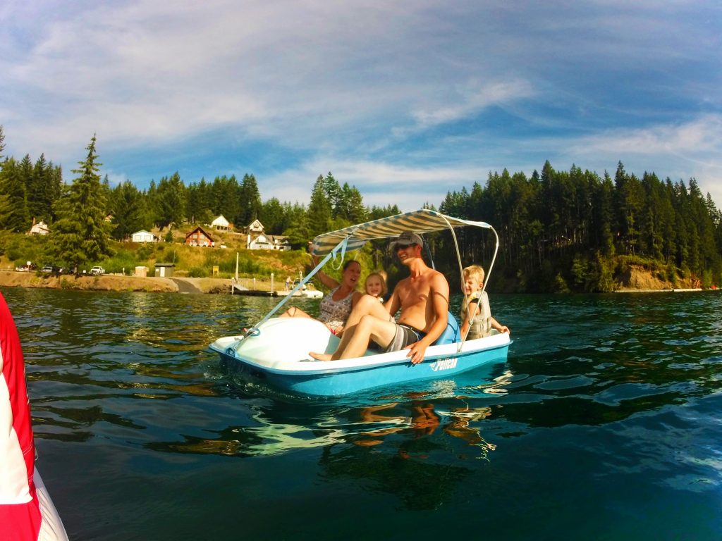 Taylor Family on Paddleboat Lake Cushman