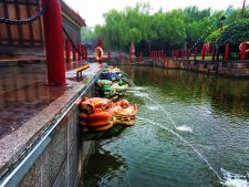 Dragon fountains at Tang Paradise Xian Imperial Garden 2
