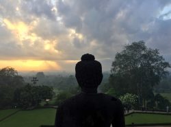 Sunrise Buddha Borobudur Mum-on-the-move-blog-1