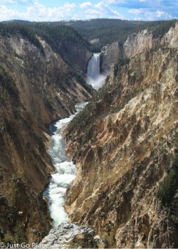 Lower Yellowstone Falls and the Grand Canyon of the Yellowstone is just one of the sites JustGoPlaces have visited on their nostalgic USA road trips