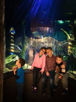 Taylor Kids at Mississippi Delta exhibit Tennessee Aquarium 2