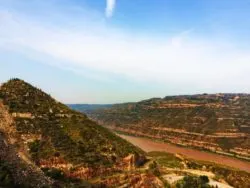 Yellow River Gorge at Hukou Falls National Park 2