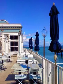 Outdoor dining on the water in Sausalito 1