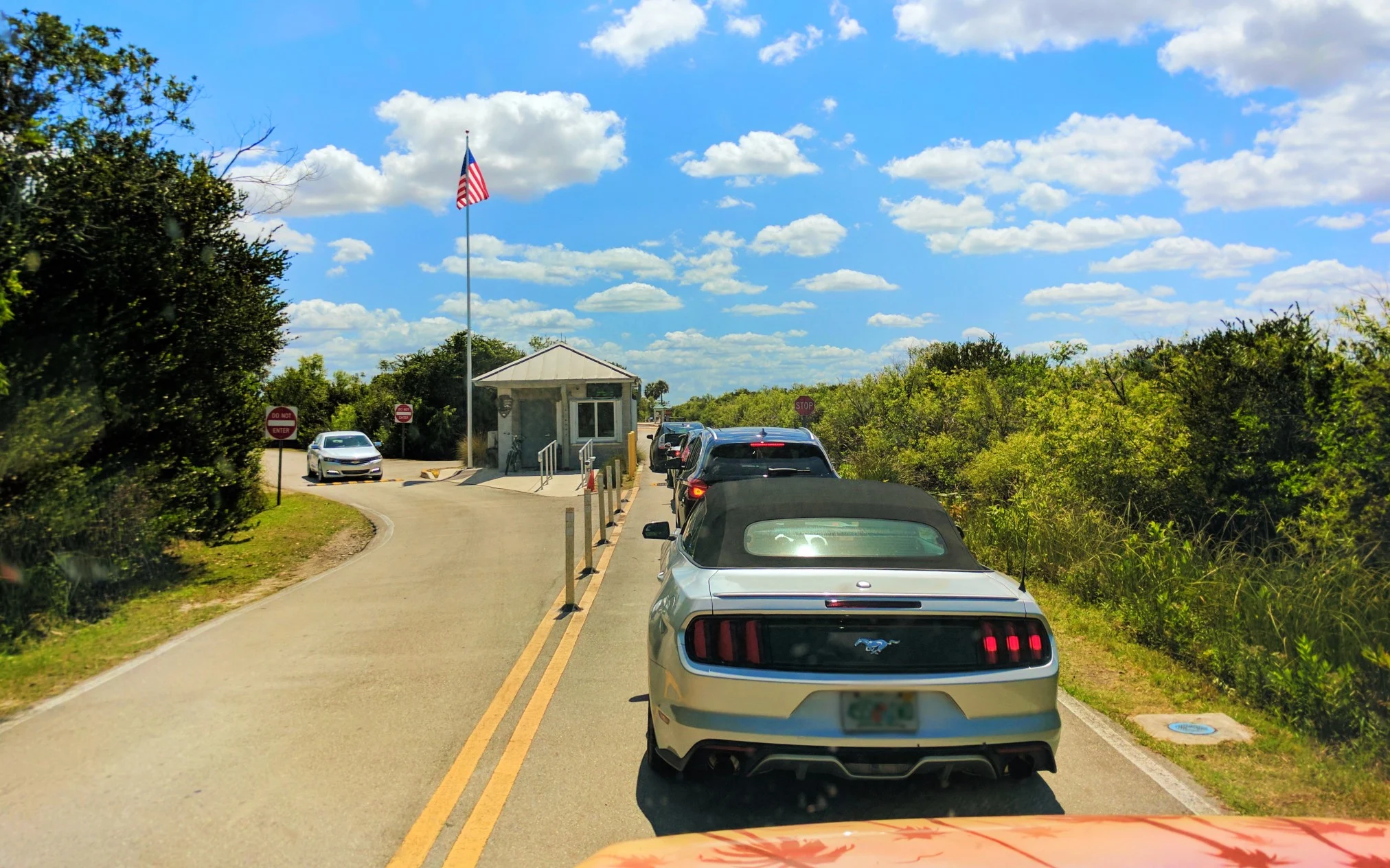 Shark Valley Entrance traffic Everglades National Park 1