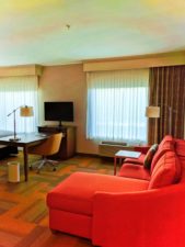 Double Suite at Hampton Inn and Suites Hood River 2