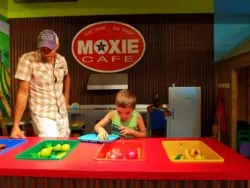 Taylor Family at Santa Maria Valley Discovery Center 7