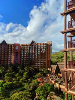 Hotel Towers of Disney Aulani Oahu 1