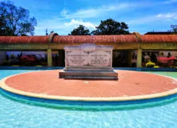 Reflecting Pool and Crypt at Martin Luther King Jr National Historic Site Atlanta 3