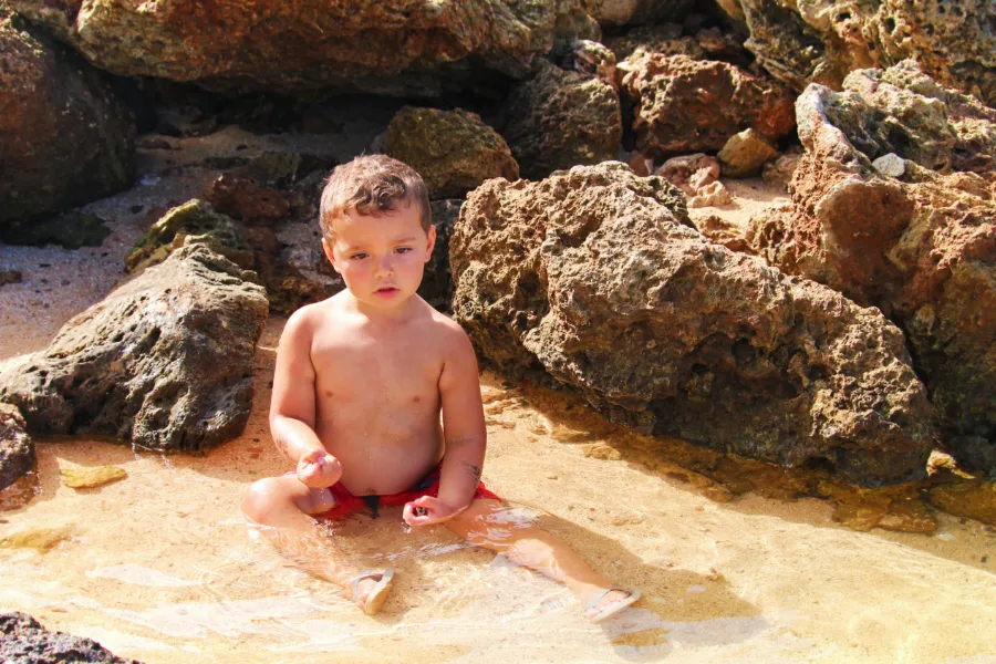 Taylor Family at Sharks Cove Oahu North Shore 9