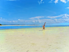 Rob-Taylor-Handstand-in-water-at-Isla-Holbox-1-225x169.jpg