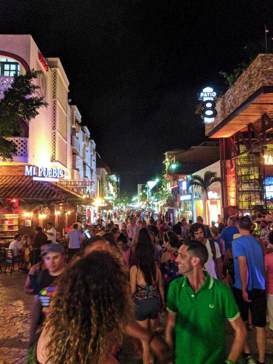 playa del carmen night