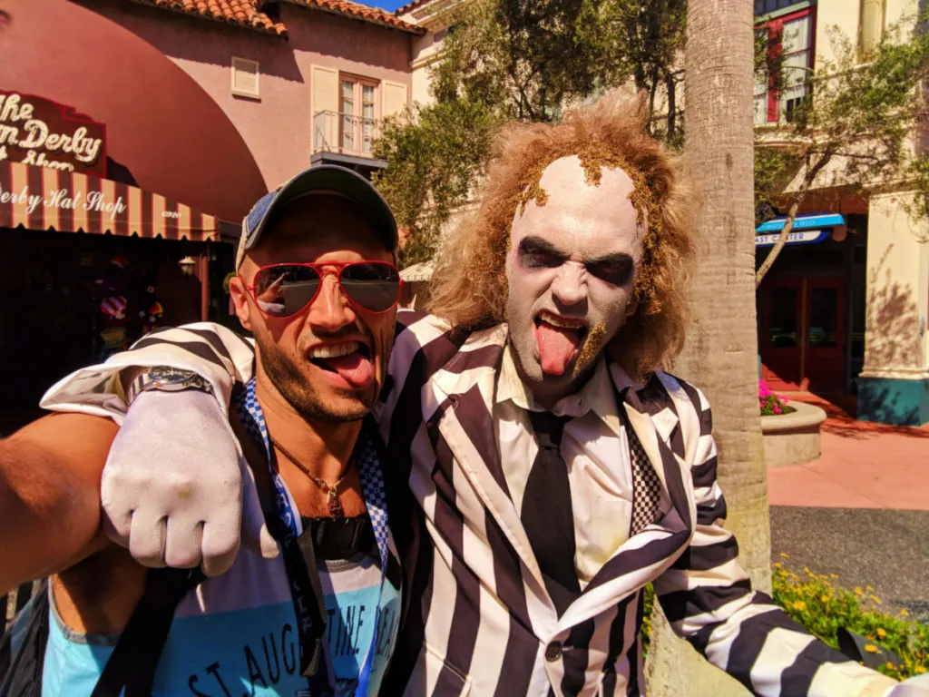 Rob Taylor with Beetlejuice in Universal Studios Florida 1