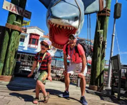 Taylor Family with Jaws in Universal Studios Florida 1