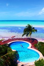 Rob Taylor in Pool at Hotel Villas Flamingos Isla Holbox Yucatan 2