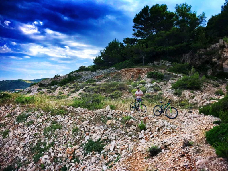 Chris Taylor riding bikes in Vis Croatia 3