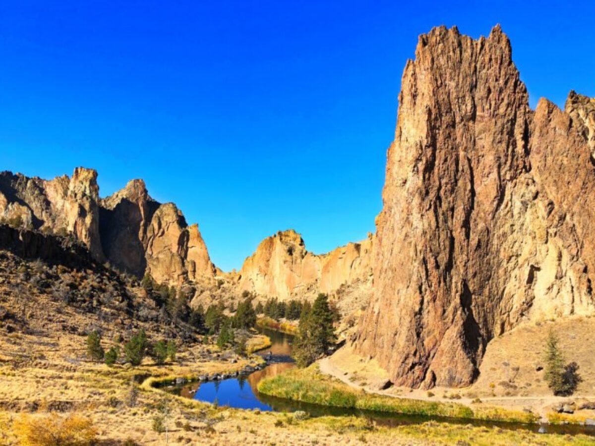 Best hikes in smith rock state park 2025