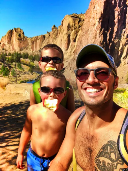 Taylor Family hiking at Smith Rock State Park Terrabonne Oregon 1