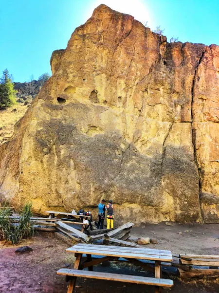 Rock Climbers at Rope De Dope Rock Smith Rock State Park Terrabonne Oregon 1