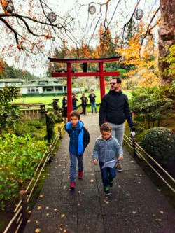 Taylor Family at Butchart Gardens Victoria BC 12