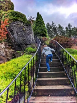 Taylor Family at Butchart Gardens Victoria BC 5