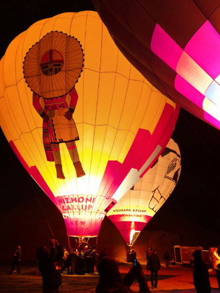 Hot Air Balloons at night Balloon Glow Gallup NM 1