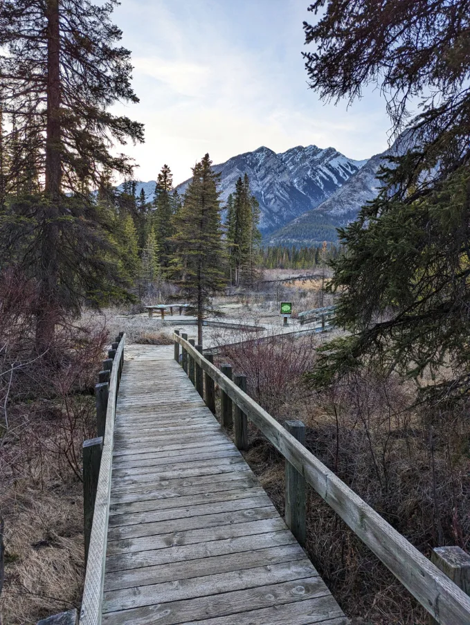 GALLERY) Canmore, the Rocky Mountains, SAIT and MRU fill up screen