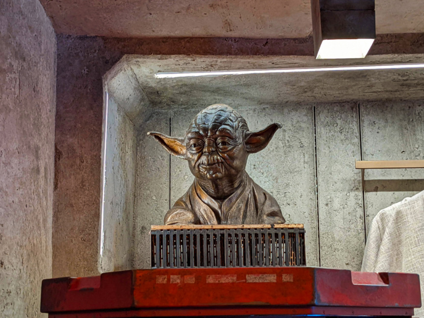 Bronze Yoda Bust at Star Wars Galaxys Edge Hollywood Studios Disney World 1