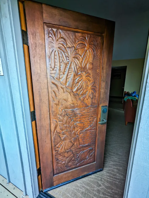 Carve Door to Condo at Club Wyndham Kona Hawaiian Kailua Kona Big Island Hawaii 1