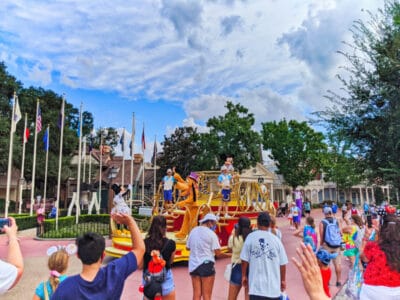 Character Parade in Magic Kingdom Disney World during COVID 2020 1